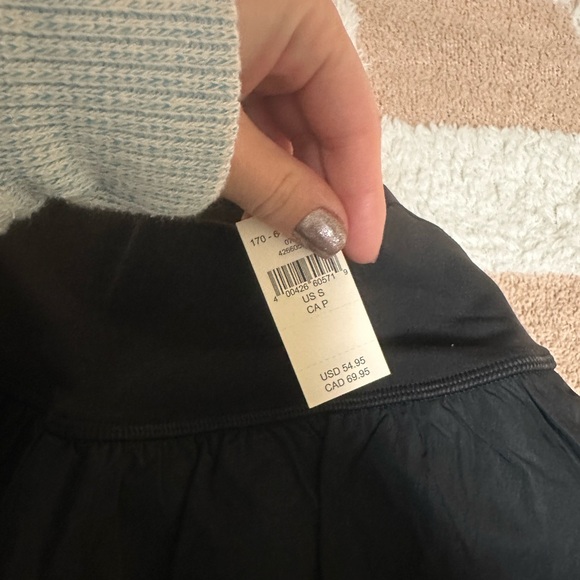 Black aerie skirt - Picture 6 of 7